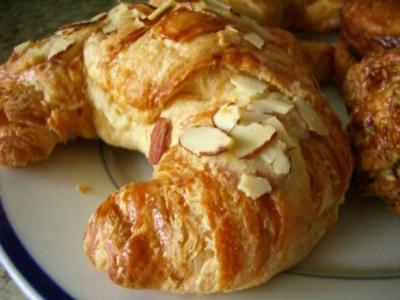 Приготовление рогаликов Приготовление рогаликов